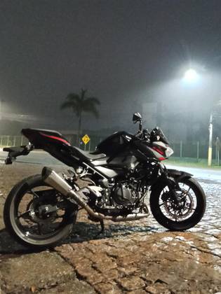 KAWASAKI Z400 KAWASAKI Z400
